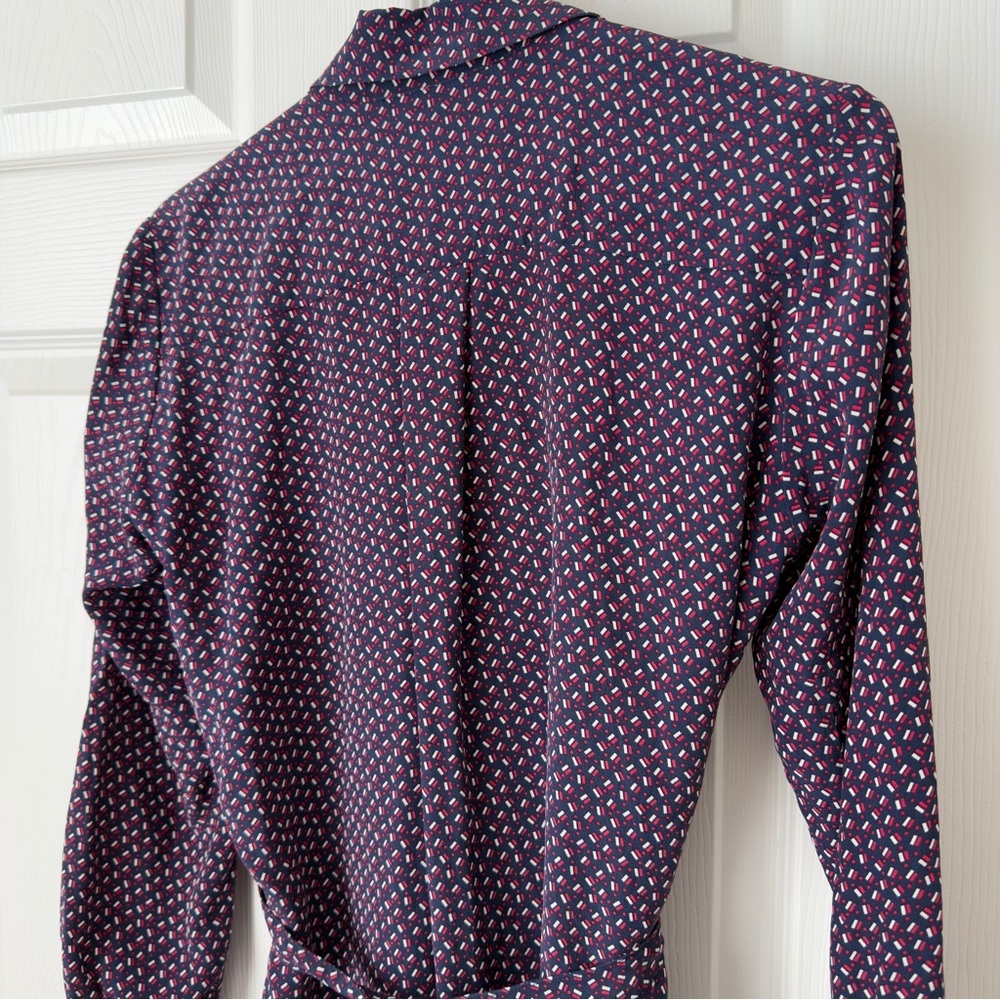 UNIQLO Long Sleeve Wrap Dress | UNIQLO Dress | Shirt Dress | Silk Dress | Small - Picture 9 of 10